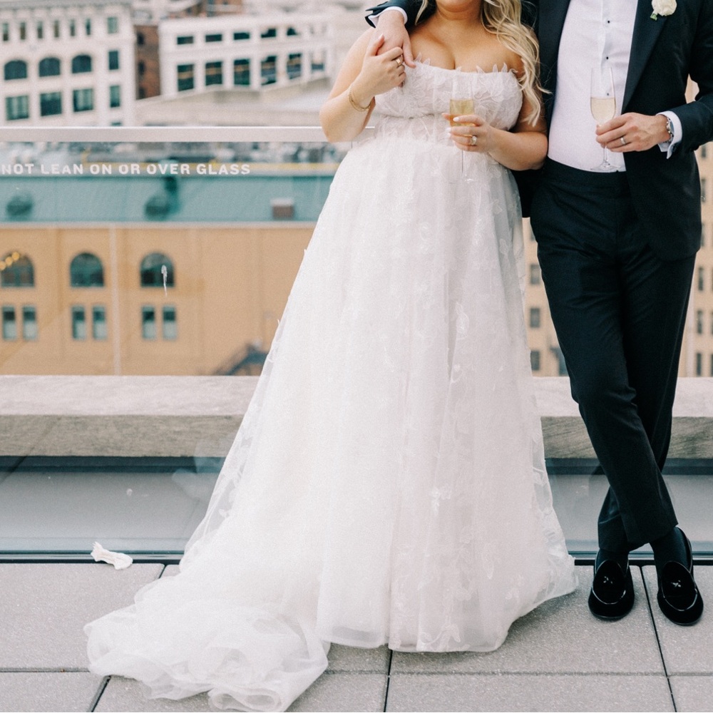 Alena Leena Iris Wedding Gown